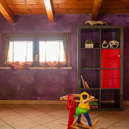 Holiday home La Mansarda Del Viandante Castelbelforte
